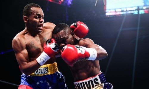 Легендарный кубинец завоевал титул чемпиона мира и покорил ещё один дивизион. Видео боя