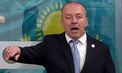 Федерация хоккея объяснила провал сборной Казахстана и сделала заявление о будущем Скабелки