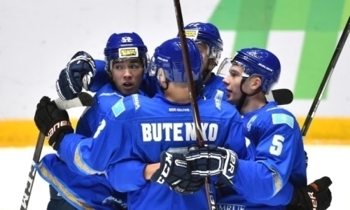 Букмекеры не определили победителя матча МХЛ «Снежные Барсы» — «Алтай»