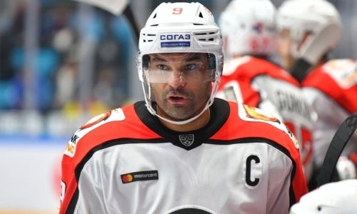 За Доусом не угнаться? В матче «Автомобилист» — «Барыс» появилась еще одна интрига