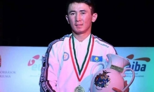 «Стать самым молодым чемпионом Олимпиады». Юный боксер сборной Казахстана раскрыл грандиозные планы