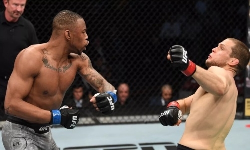 Ярким нокаутом за 27 секунд после встречного удара коленом завершился дебютный бой файтера в UFC. Видео