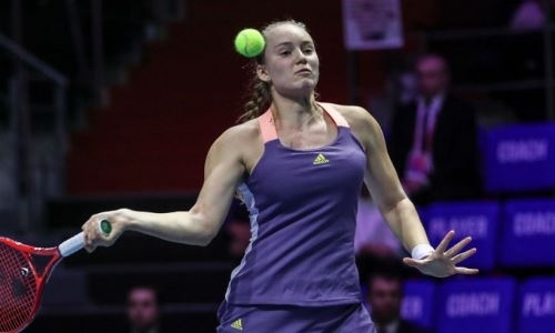 «Исправилась, и смогла». Рыбакина — о победе в полуфинале турнира в Санкт-Петербурге