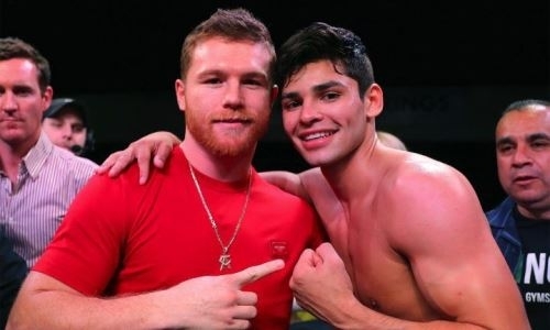 «Придется подраться». «Канело» вместо Головкина бросил вызов боксеру из своей команды