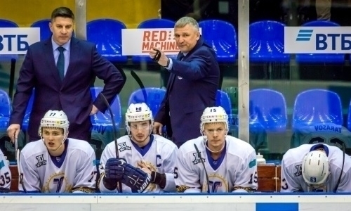 «Торпедо», вело в счете 2:0, но проиграло «Соколу» в матче ВХЛ