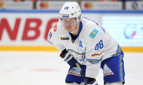 «Барыс» сделал официальное заявление по травме Романа Старченко