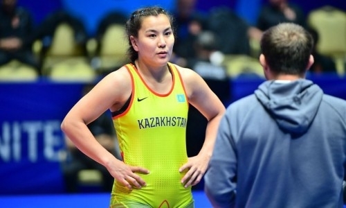 Сборная Казахстана по женской борьбе стартовала на чемпионате Азии с четырех бронзовых медалей