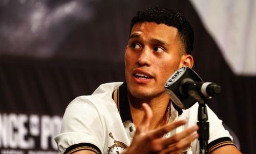 «Ведешь себя как с*чка». Бывший спарринг-партнер Головкина разнес желающего драться с GGG чемпиона IBF