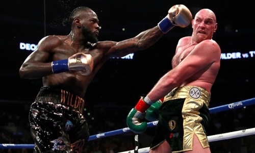 Видео второго боя Уайлдер — Фьюри за титул чемпиона мира WBC с двумя нокдаунами и шокирующим исходом