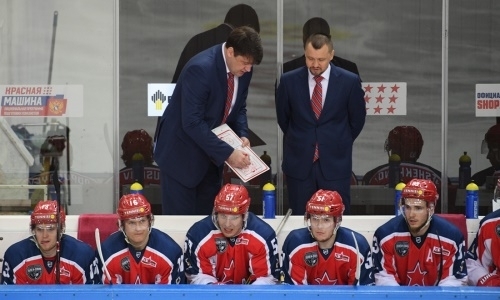 «Любят с шайбой играть». Тренер «Звезды» похвалил «Торпедо» после первого матча плей-офф ВХЛ