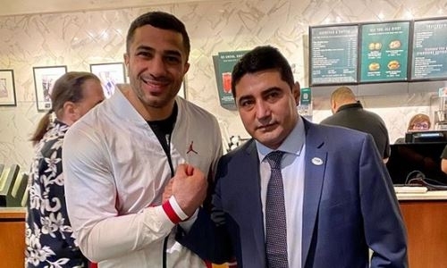 Казахстанские боксеры встретились с чемпионами и легендами бокса на втором бое Фьюри — Уайлдер