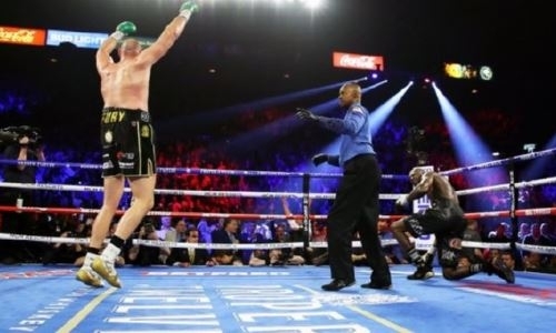 «Если бы не выбросили полотенце...». Рефери второго боя Уайлдер — Фьюри выдал откровение о нокауте Деонтея