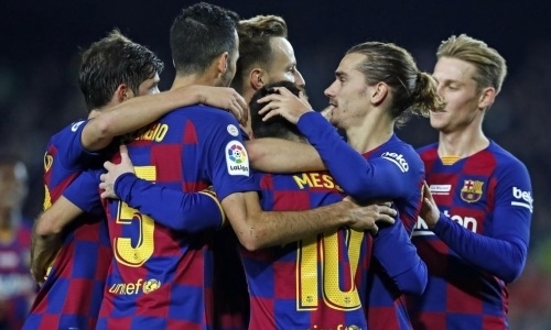 «Наполи» — «Барселона» и «Челси» — «Бавария»: прямая трансляция матчей Лиги Чемпионов в Казахстане