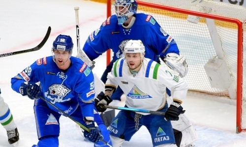 Озвучена степень серьезности травмы легионера «Барыса» перед играми плей-офф КХЛ