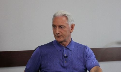 Самый титулованный тренер КХЛ знает, кто победит в паре «Барыс» — «Металлург»