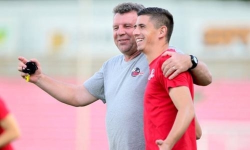 «Были сказочными». Тренер из Казахстана прокоммментировал свой впечатляющий рекорд европейской страны