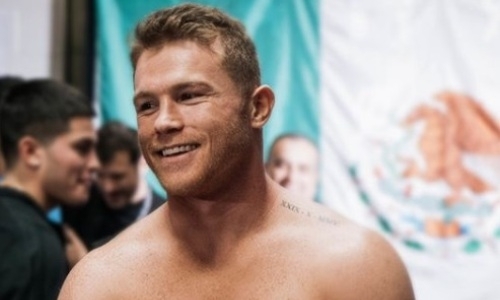 «Канело» набил новую татуировку перед третьим боем с Головкиным. Фотофакт