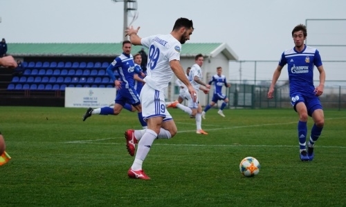Фоторепортаж с товарищеского матча «Тараз» — «Волгарь» 0:1