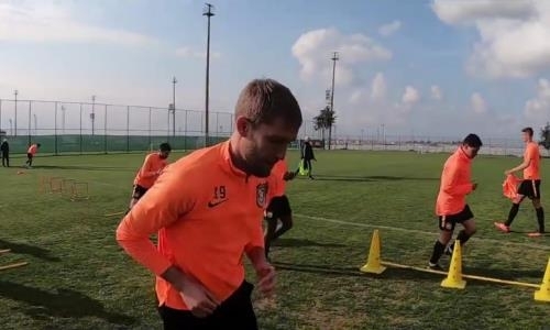 Видео тренировки «Шахтера» в Турции