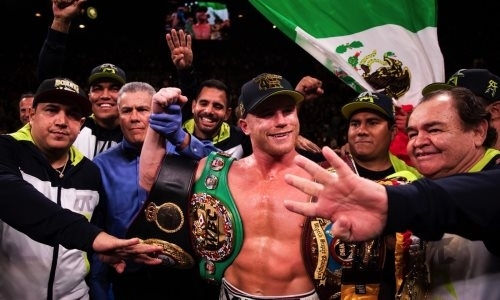 Легендарный мексиканский боксер предложил «Канело» двух опасных соперников на следующий бой