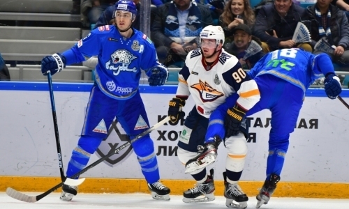 Невесело. «Барыс» пропустил две шайбы за три минуты во втором матче с «Металлургом»