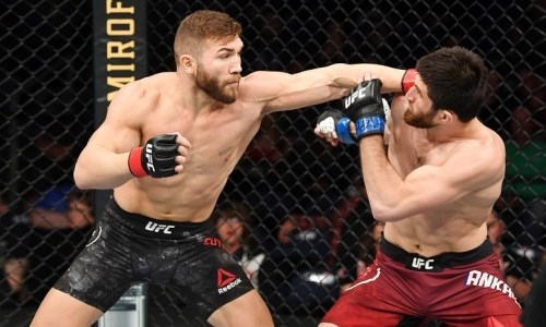 Российский боец UFC проведет реванш в андеркарде Хабиб — Фергюсон после скандальной победы