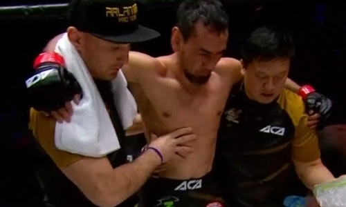 Вот те раз... Известный казахстанский файтер получил травму и проиграл на турнире в Алматы