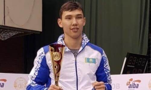 Лучший боксер европейского турнира из Казахстана вышел в четвертьфинал олимпийской квалификации