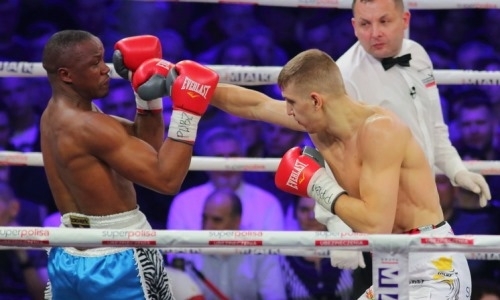 Небитый уроженец Украины страшным левым хуком нокаутировал экс-соперника Каллума Смита. Видео