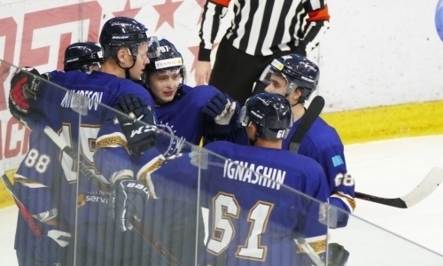 Четыре хоккеиста официально покинули «Торпедо»