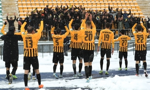 «Кайрат» после пенальти и удаления разнес «Окжетпес» и вышел в лидеры КПЛ