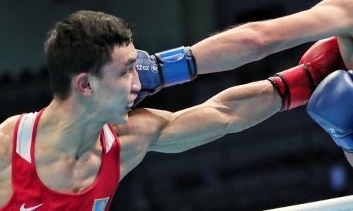 Вице-чемпион мира из Казахстана проиграл призеру ЧМ и ЧА в финале отбора на Олимпиаду-2020