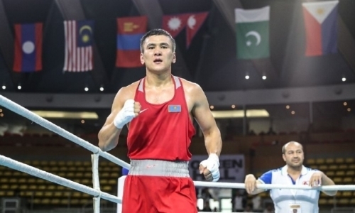 «Откуда он только взялся?!». Призер ЧМ по боксу из Казахстана высказался о коронавирусе и срыве дебюта в профи