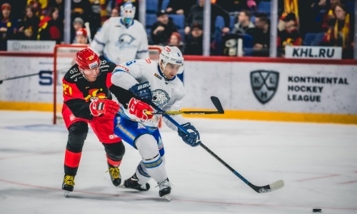 «Нужно молиться на „Йокерит“ и „Барыс“». Российский эксперт объяснил глупость решения КХЛ