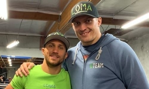 «Они не против проиграть первые раунды». Дэвид Хэй раскрыл секрет побед Ломаченко и Усика