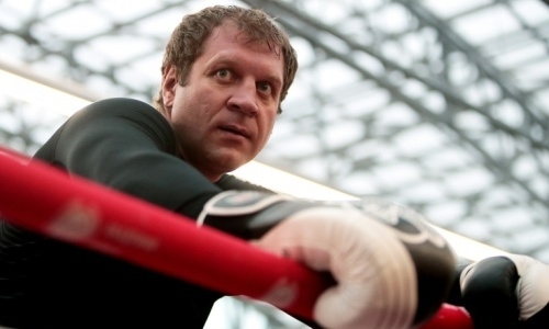 Кто? Александр Емельяненко рассказал о своей новой девушке