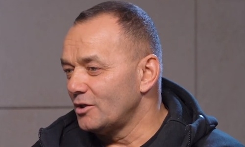 «Меня больше всего удивили». Тренер назвал убойные качества первого казахстанца в UFC