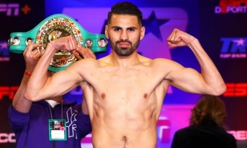 Бой чемпиона мира WBC и WBO перенесут во второй раз