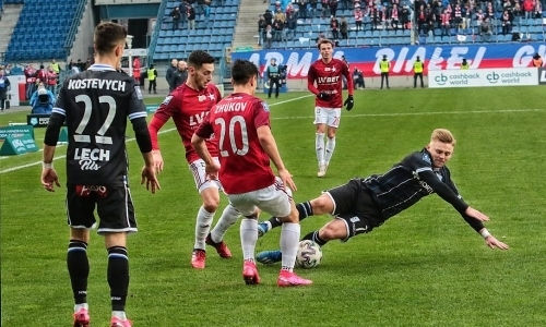 Европейский клуб игрока сборной Казахстана нашел выход и провел-таки матч с принципиальным соперником