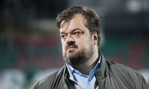 Василий Уткин раскритиковал КХЛ за позднее решение о завершении сезона без «Барыса»