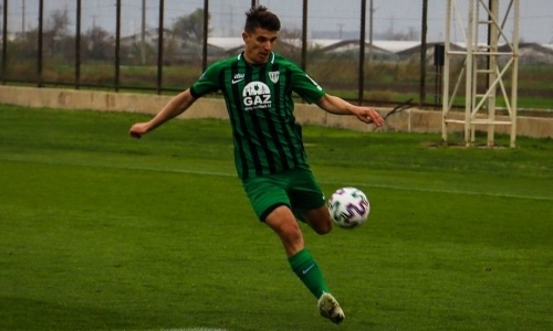 «Я не увидел ни копейки». Забивавший «Барселоне» легионер казахстанского клуба рассказал свою историю