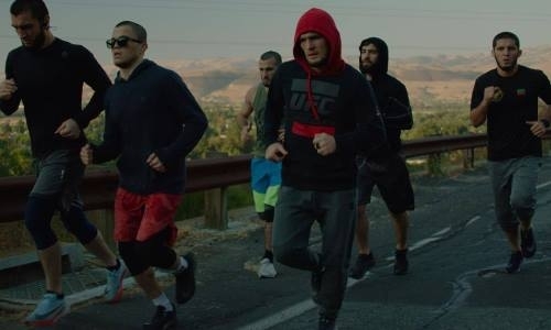 «С пяти лет бегаю на эту горку». Хабиб выложил новое видео подготовки к бою с Фергюсоном