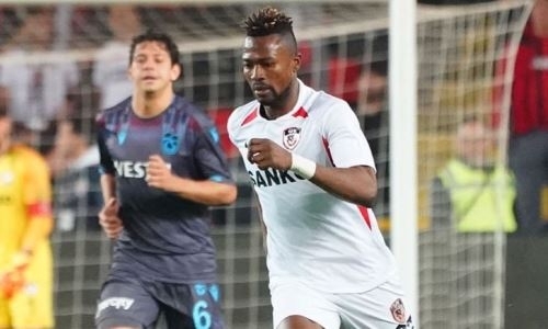 Лучший бомбардир в истории «Астаны» вспомнил свой бывший клуб и обратился к Богу. Видео