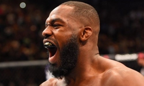 «У меня проблемы с памятью — меня бьют по голове». Появилось видео ареста лучшего бойца UFC