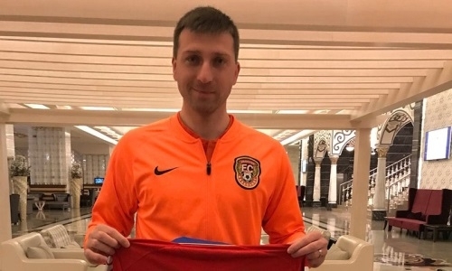 «В ходе матча почувствовал боль». Голкипер «Шахтёра» рассказал о переходе в Казахстан