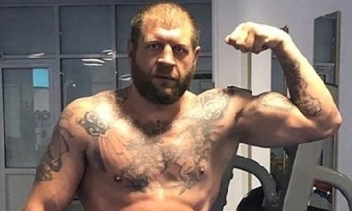 «Сейчас за такое не отдают победу». Тренер Александра Емельяненко оценил его шансы завоевать титул в UFC