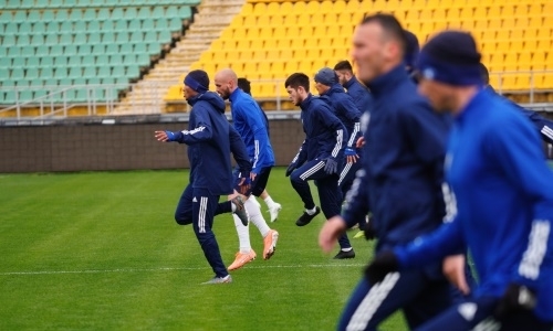 Фоторепортаж с предыгровой тренировки «Тараза» в Алматы