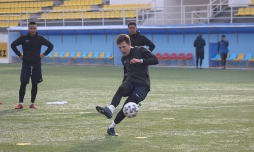 Фоторепортаж с тренировки «Каспия»