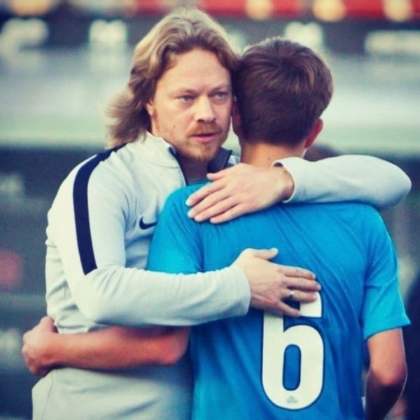 «Хочу добиваться высоких результатов». Родившийся в Казахстане игрок сборной России из «Зенита» о себе, земляках и перспективах Исламхана