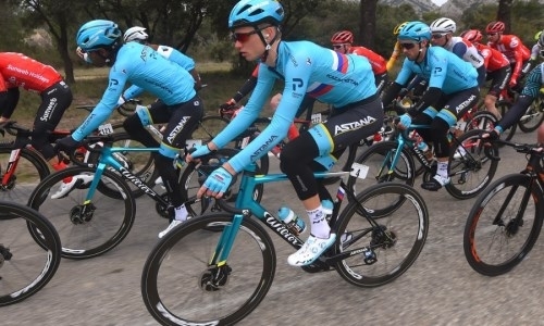 «Астана» значительно сократила зарплаты и объяснила свое решение